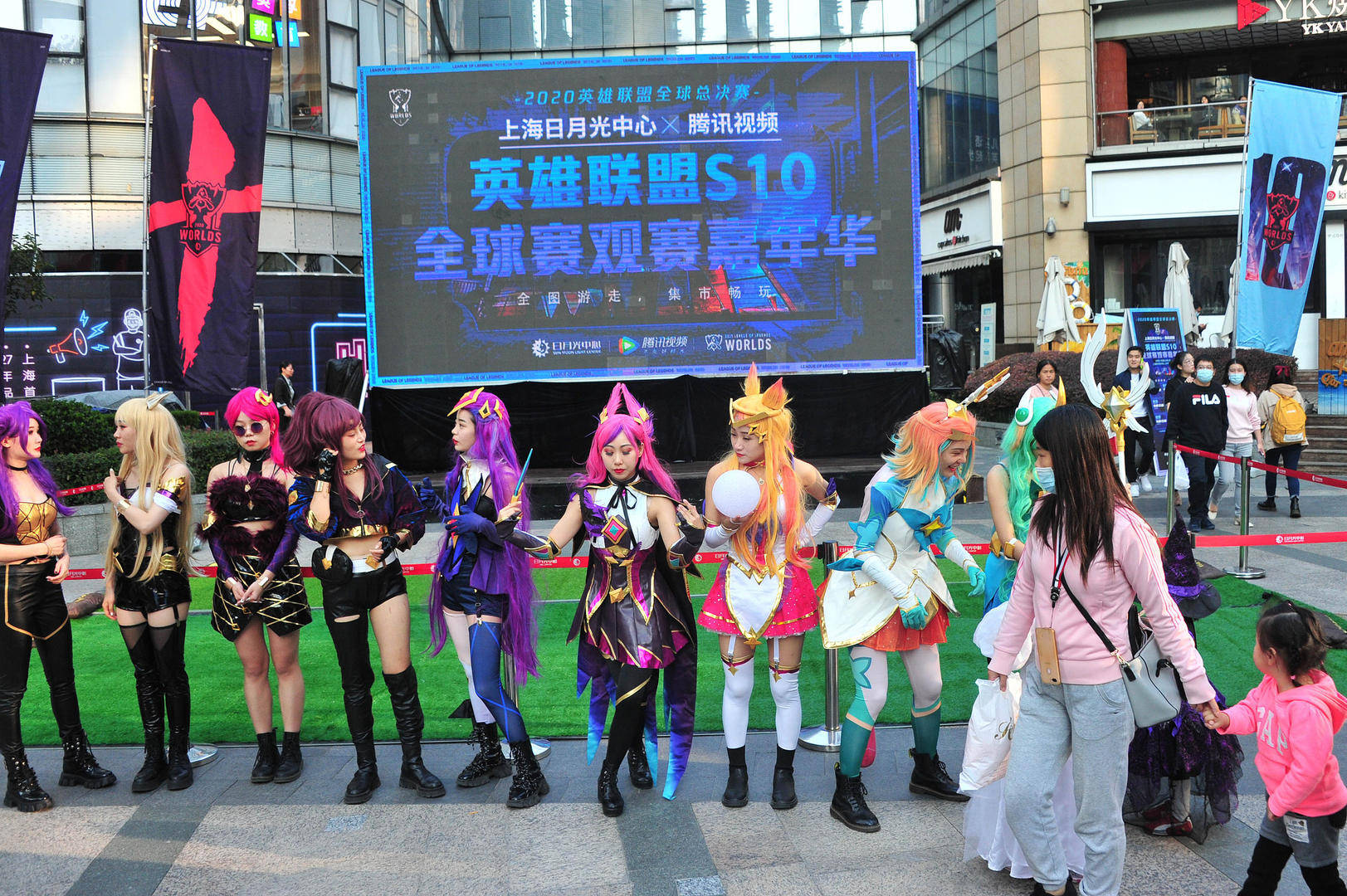 《英雄联盟》S13全球总决赛幕后花絮，赛事组织揭秘的简单介绍