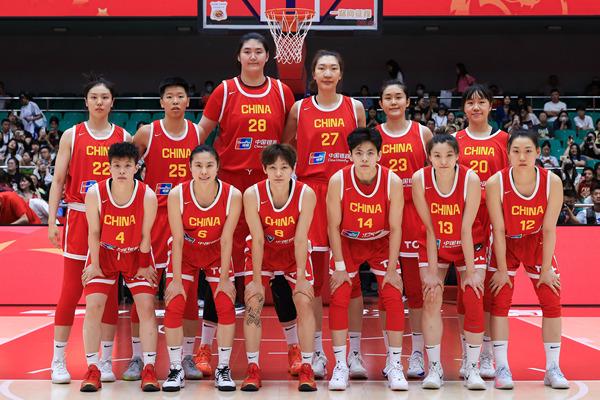 李缘出战17分钟，投篮6中2、三分3中0得到4分2篮板6助攻的简单介绍